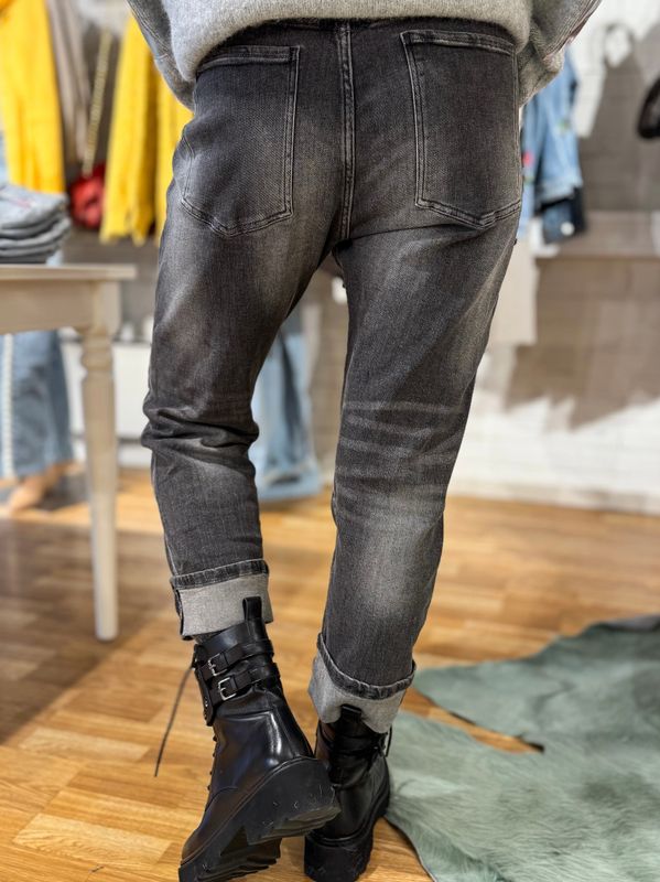 Leo Washed Jeans