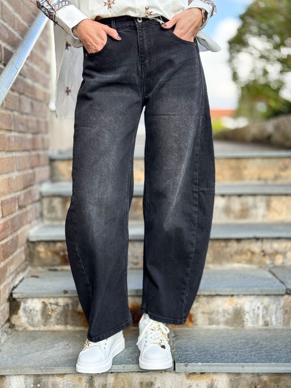 Barrel Jeans