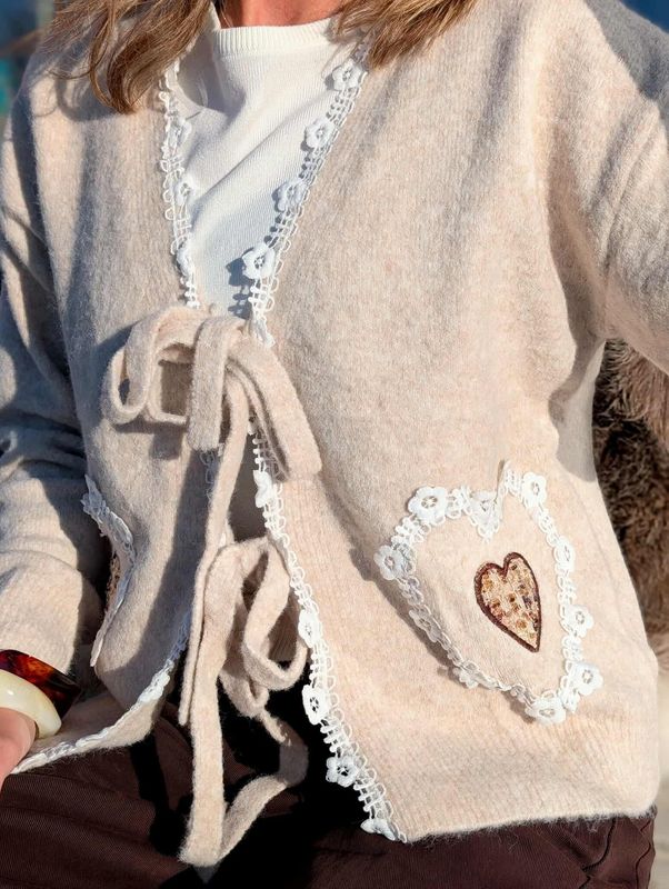 Heart Blonde Cardigan