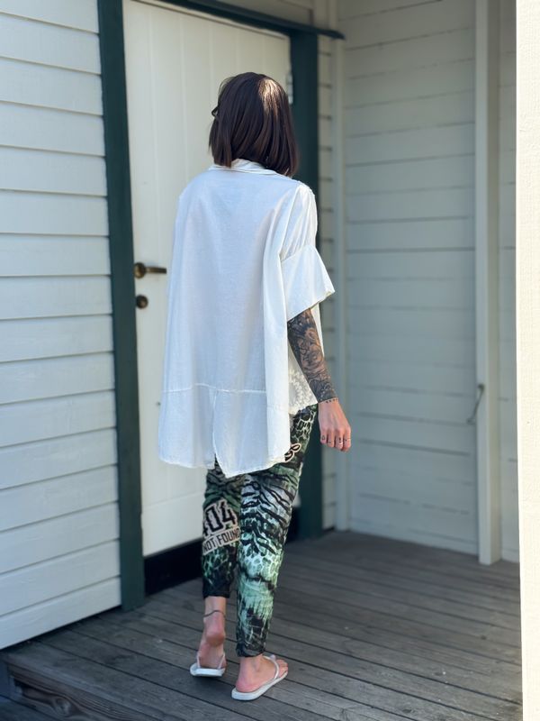 Round Oversized Shirt