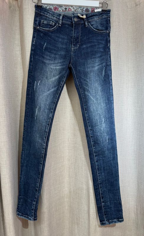 Iris Skinny Jeans