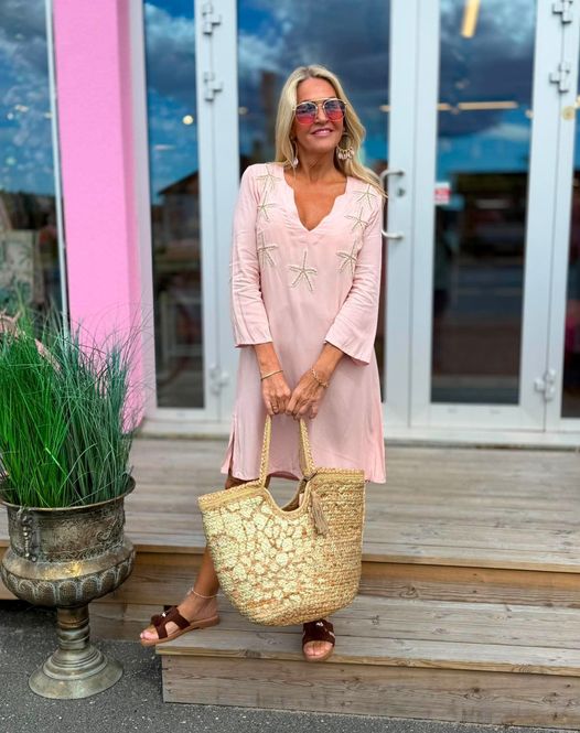 Hovedbilde Starfish Dress Last Queen
