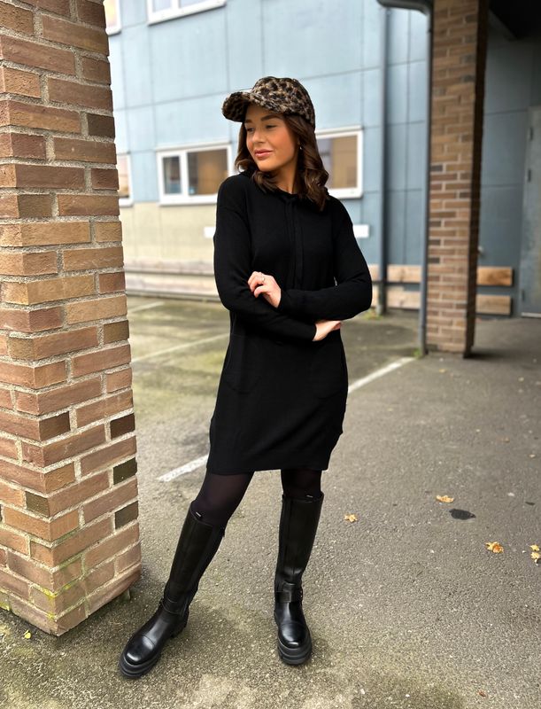Pocket Knit Dress Miss Goodlife