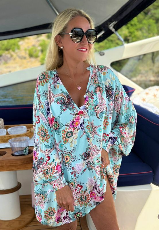 Inara Oversized Blouse