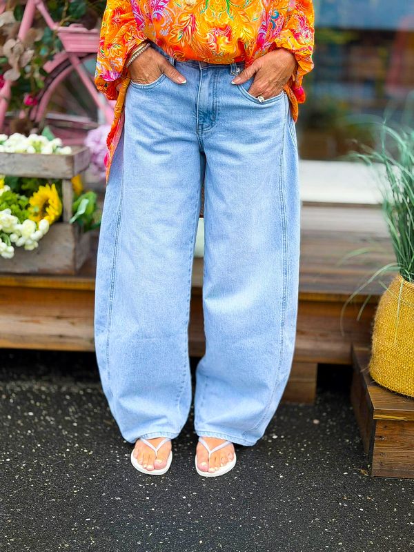Boone Barrel Jeans Love Forever
