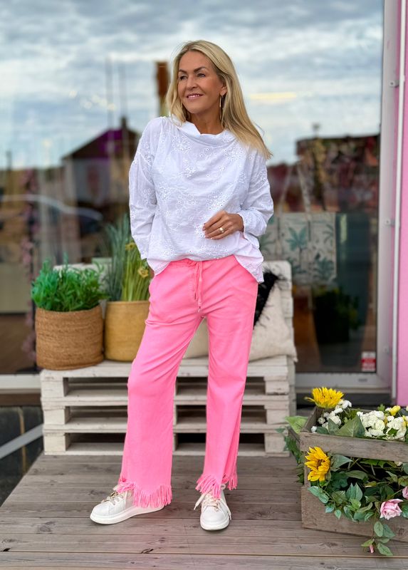 Bari Blonde Blouse