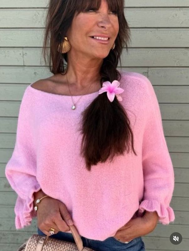 Alicia Alpaca Sweater Love Forever 