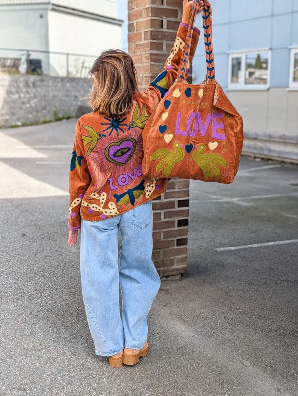 Suzani Velvet Short Kimono Qnuz