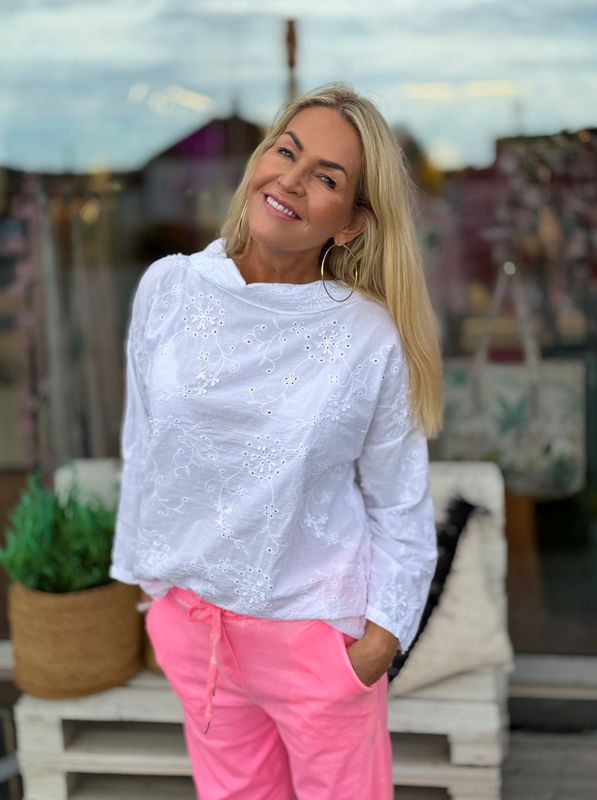 Bari Blonde Blouse
