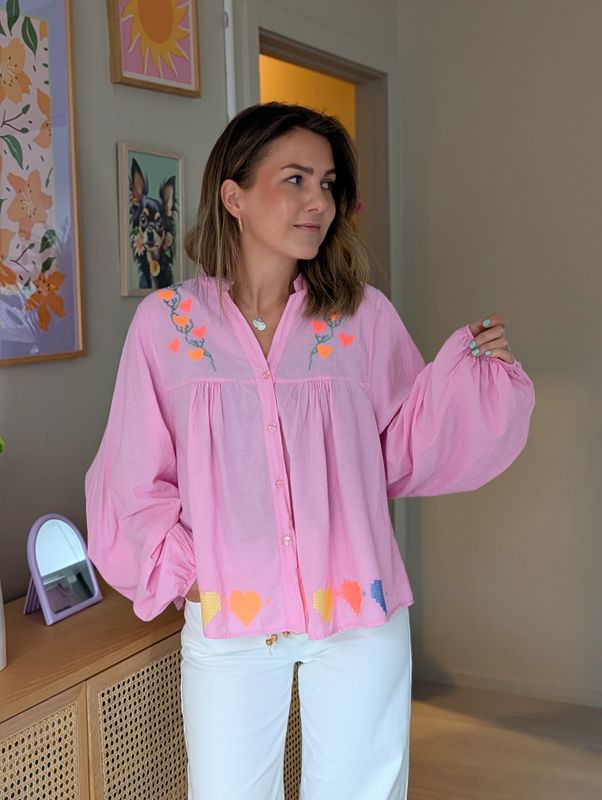 Embroidery Blouse Qnuz