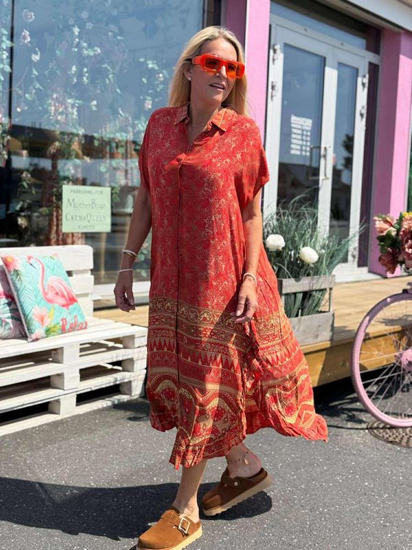 Hazel Dress Last Queen