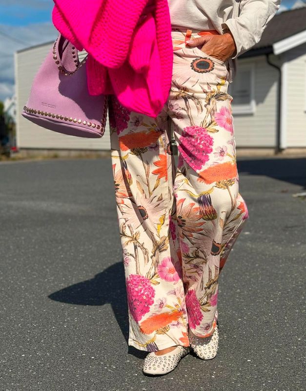 Flora Straight Pant