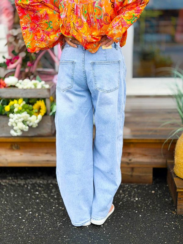 Boone Barrel Jeans Love Forever
